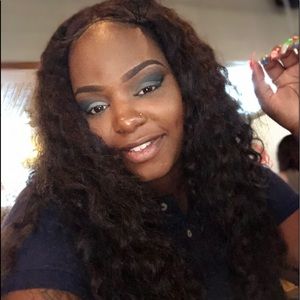 Meet your Posher, Wanequa